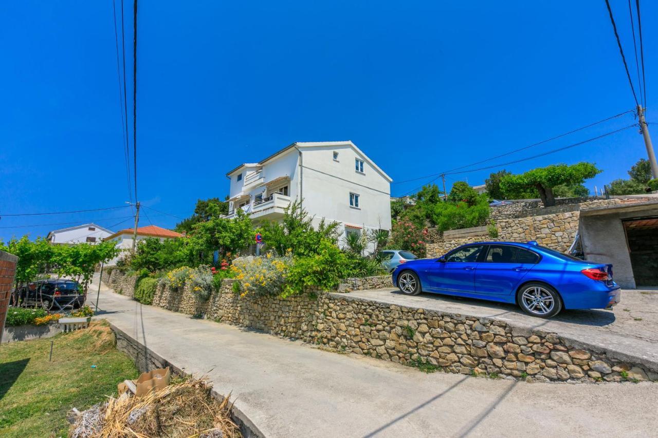 Apartment Iva Banjol Exterior photo